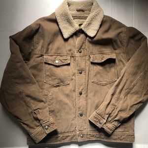 Large American Eagle Corduroy Jacket!!